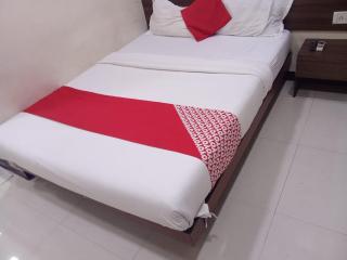 Hotel Mumbai Residency near us consulate jio world convention center BKC - Mumbai - 9