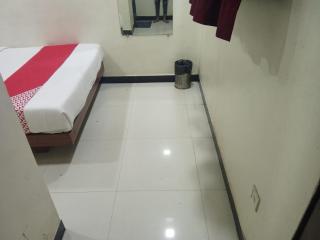 Hotel Mumbai Residency near us consulate jio world convention center BKC - Mumbai - 4