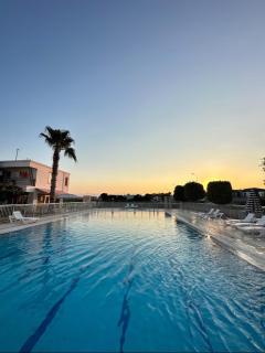 Triplex Villa with Pool and Garden - 8