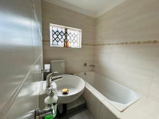 The greenary guest house and restaurant - 7