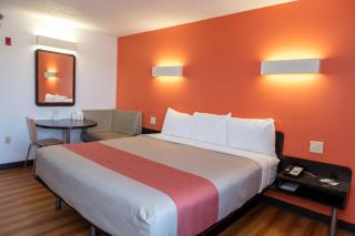 Garner Hotel Lincoln North by IHG - 2