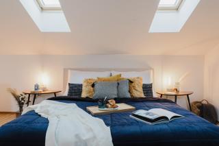 Prague Days - Attic Loft - Work Space - Private Parking - Prague - 7