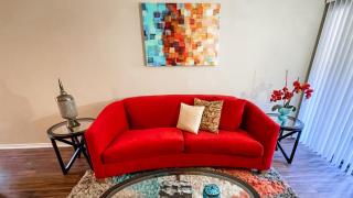 Vibrant Relaxing Retreat Fully Stocked Apartment - Corpus Christi - 3