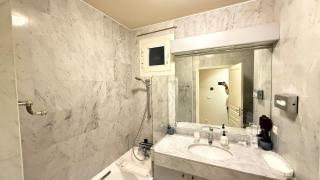 Les balcons de Victor Hugo - Paris - 8