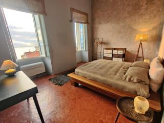 Elegant historic apartment with stunning sea view - Imperia - 9