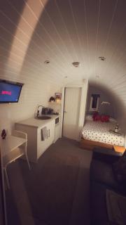 Loch Ness Pods - Fort Augustus - 4
