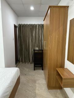 Hotel Metro Den - Cochin - 9