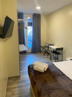 Hostal Oliver - Madrid - 3