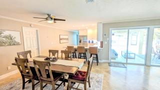 Lakefront Home Close to Bonita Springs Beaches - 2