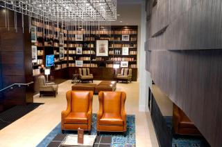 Milwaukee Marriott Downtown - 7