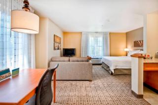 TownePlace Suites Raleigh Cary/Weston Parkway - Cary - 5