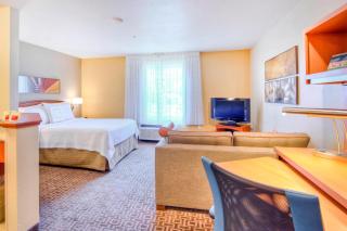 TownePlace Suites Raleigh Cary/Weston Parkway - Cary - 7
