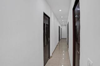 Hotel O 5 Inn - Ghaziabad - 4
