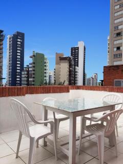 Amplio Duplex Playero Muy Bien Ubicado - Cochera - 1