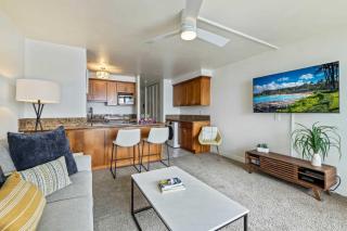 Oceanfront Condo with Heated Pool Hot Tub & Lanai - Wailuku - 2