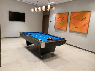 Grande signature residence Smart Burj khalifa Fountains view large 3 bedroom hall 4 bathroom view burj khalifa Fountains from hall and rooms balcony - 1