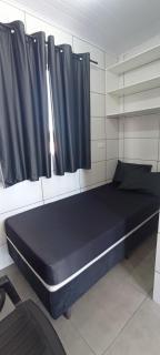 Vila Foz HOSTEL AP3 Apartamento completo de solteiro com garagem fechada e lavanderia, Temos Uber e guia turístico para indicar, nosso apartamento é a melhor opção custo benefício de Foz do Iguaçu - Foz do Iguaçu - 2