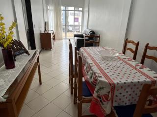 Apto 2 Quartos com Ar, a 80m da Praia- CARTÃO - 9