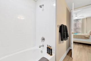 Upscale Apt In Downtown Tampa - Tampa - 4