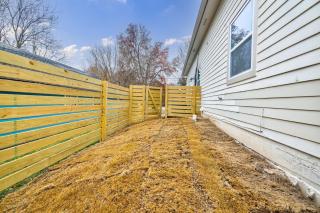 Atlanta Zoo Free Driveway Parking Fenced Side Yard 1B1B - 5