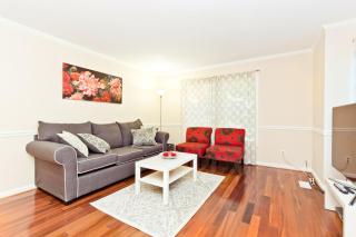 Cozy 3 bedroom and 2 bath Townhouse - Arlington - 1