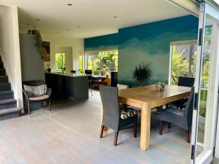 Springfield Garden Home - 4 double bedrooms - Auckland - 2