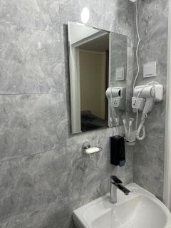 Koksay Hotel - Almaty - 8