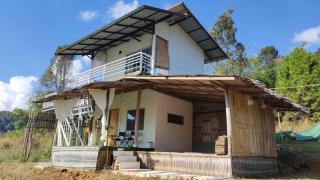 Yut Homestay - 0