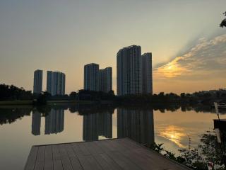 The New Me - Cong Luận - 9