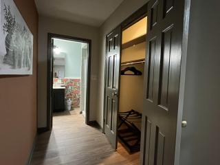 Boho Blast - The Vibest House in Winston-Salem - 3