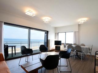 Golf 0401 seafront apartment with balcony - De Haan - 0