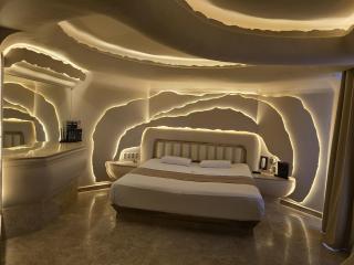 New York Hotel/Motel - 9