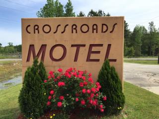 Cross Road Motel - Trenton - 1