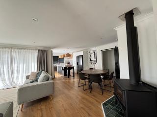 Modern Retreat for Friends, Family, or Fishing! - Coromandel - 5