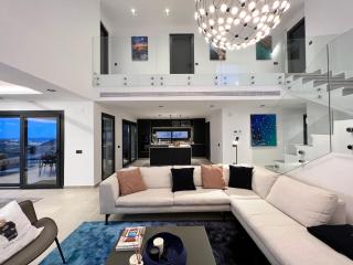 Perniznest - Luxury villa front of Calanova golf with sea view - 9