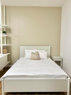 Cozy & Charmimg 2-bed Apartment in Heart of Prague - Prague - 5