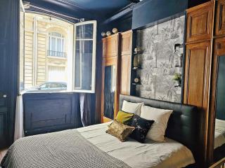 Apt haussamn walk tour eiffle trocadero 3minutes - Paris - 2