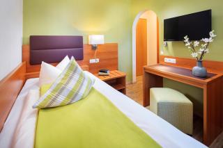 Altstadt-Hotel Zum Hechten - Füssen - 2