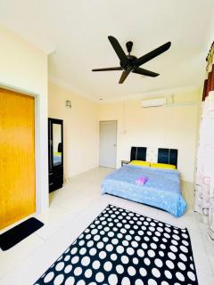D Corner Islam Homestay - Kuala Kangsar - 9