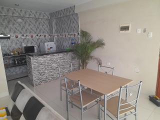 Hermoso apartamento de tres dormitorios con jacuzzi - Chiclayo - 5