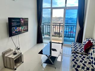 2 BEDROOMS APARTMENT Formosa Residence - Nagoya - 9