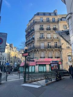 Cozy studio at Saint Germain - Paris - 3