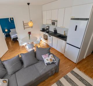 Taika the Arctic Gem with Sauna, Glazed Balcony & Free Parking - Rovaniemi - 0