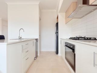 Harmony Heights 4 Beds Villa at Rochedale - 6