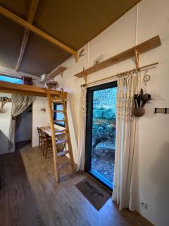 Tiny house au coeur de la foret - Les Martys - 7