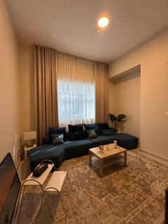 Luxurious 6BR Fully Furnished Villa for short-term Rent Abu Dhabi ! - 2