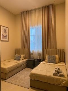 Luxurious 6BR Fully Furnished Villa for short-term Rent Abu Dhabi ! - 6