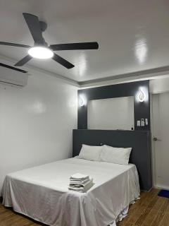 Shiri Hotel Pool Villa 3 쉬리호텔 풀빌라 3 - Lalaan Primero - 8