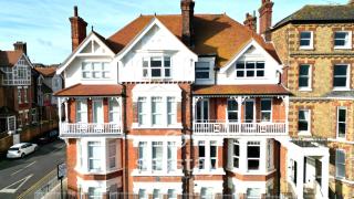 Eva's Sea View 2 Bed 2 Bath Parking - 3