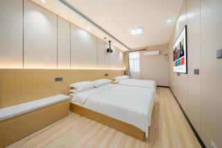 Shanghai Lanfeng Intelligent Light - Shanghai Disney Branch,Provide airport pickup service at PuD'ong Airport andDisneyland shuttle service - 3